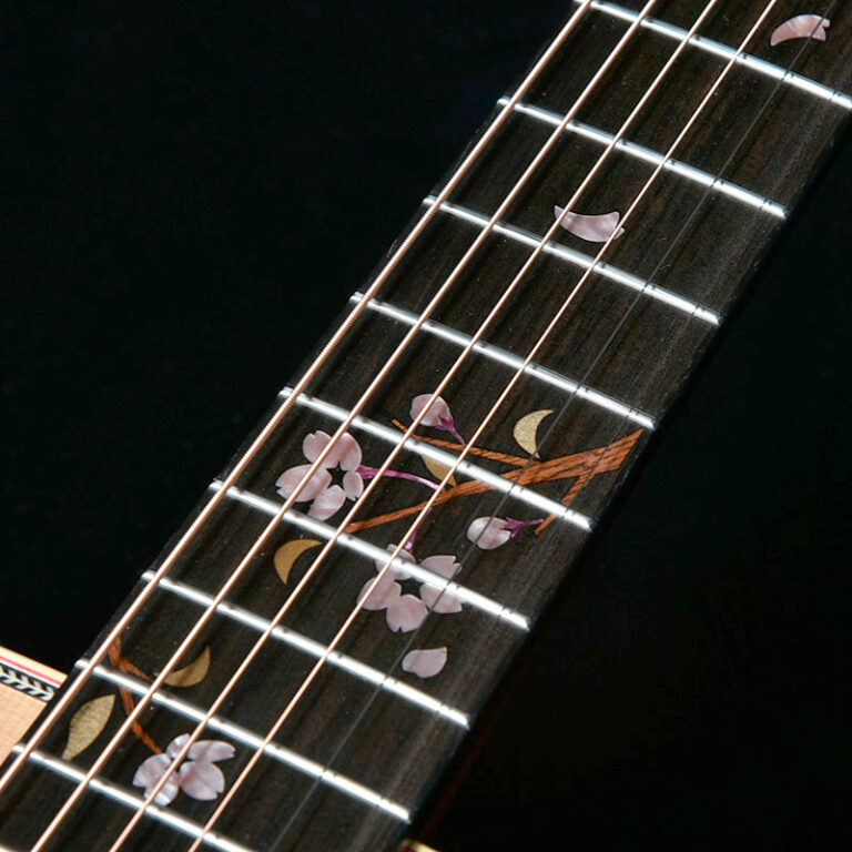 ヘッドウェイ桜10周年記念モデル第一弾sakura24＆yozakura24各店続々入荷中！ クロサワ楽器店公式ブログ 