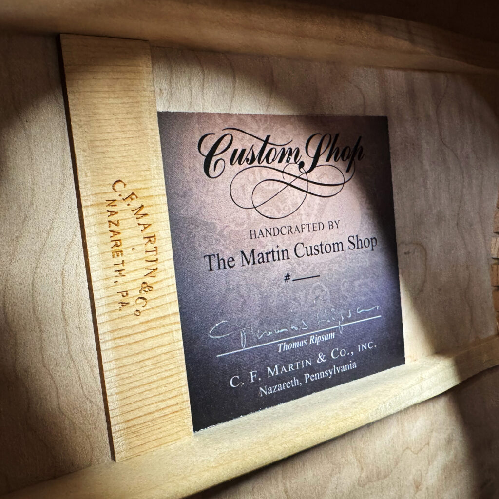 Martin Custom Shop M Paisley Ember Burst