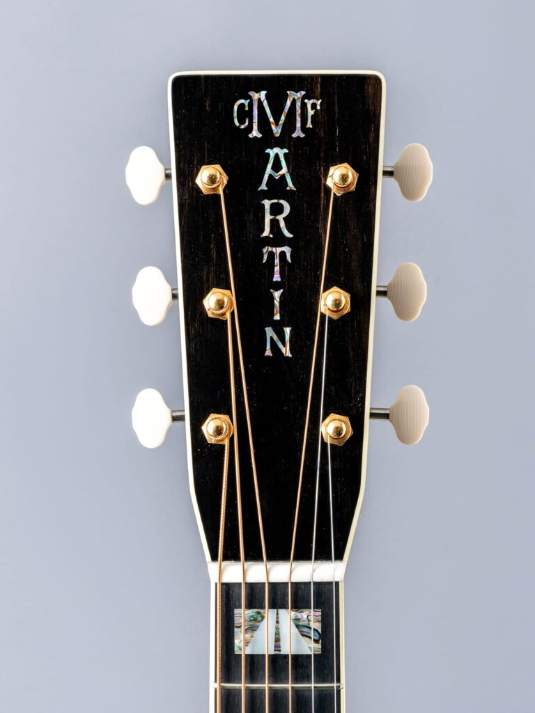 Custom & Special Editions OM Style 28 SH NAVY BLUE