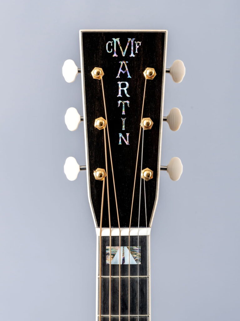 Custom & Special Editions OM Style 42 SH NAVY BLUE