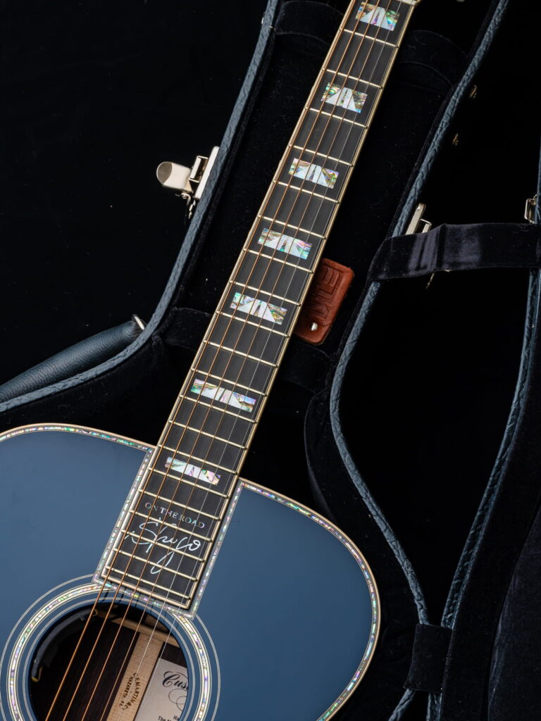 Custom & Special Editions OM Style 42 SH NAVY BLUE