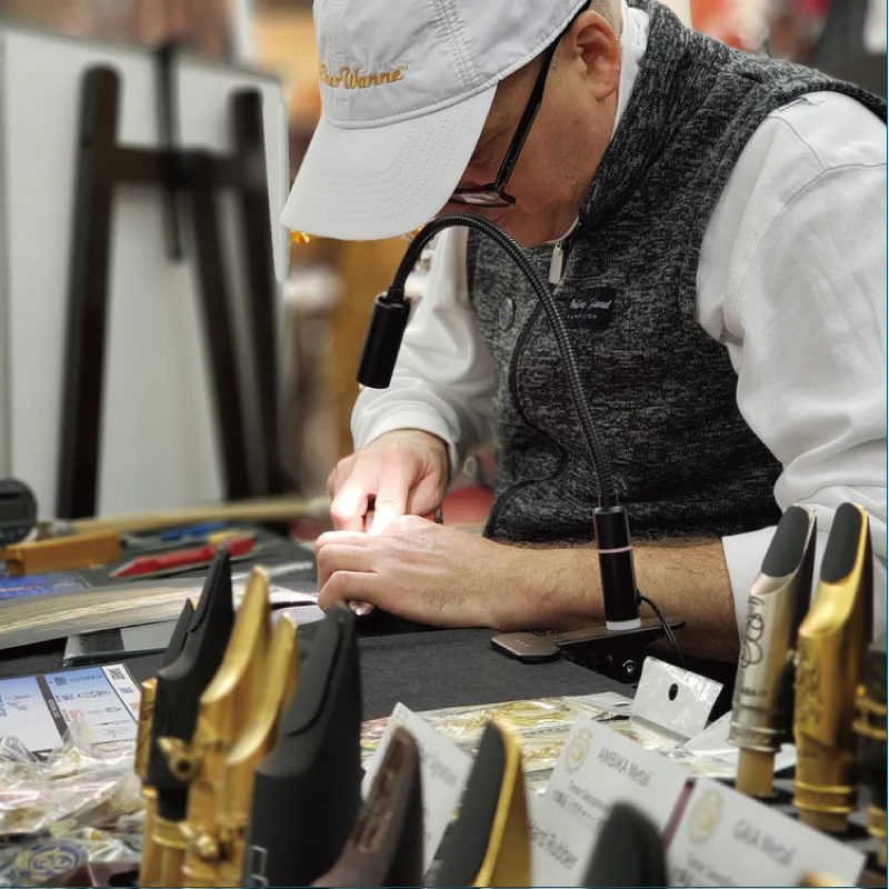 6.6 お茶の水ウインド Theo Wanne