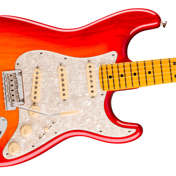 FENDER AMERICAN PROFESSIONAL STRATOCASTER