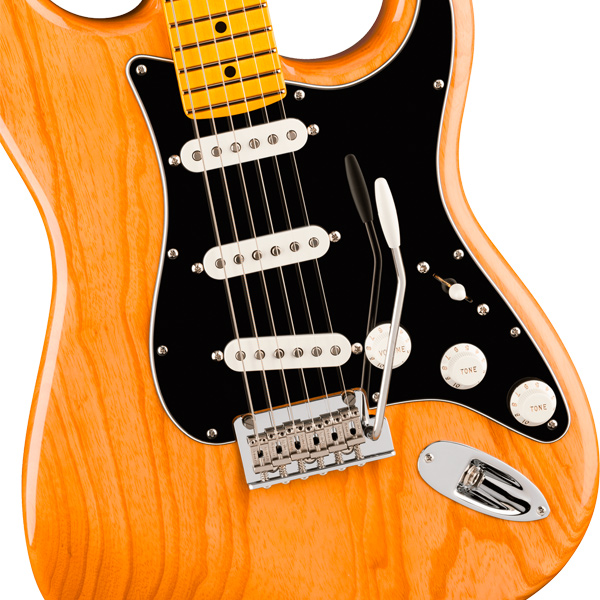 FENDER AMERICAN PROFESSIONAL STRATOCASTER
