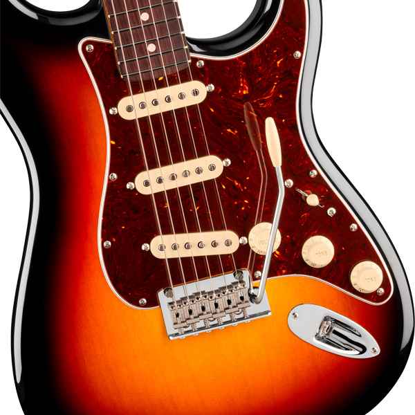 FENDER AMERICAN PROFESSIONAL STRATOCASTER