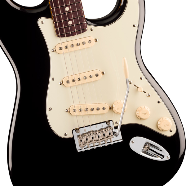 FENDER AMERICAN PROFESSIONAL STRATOCASTER
