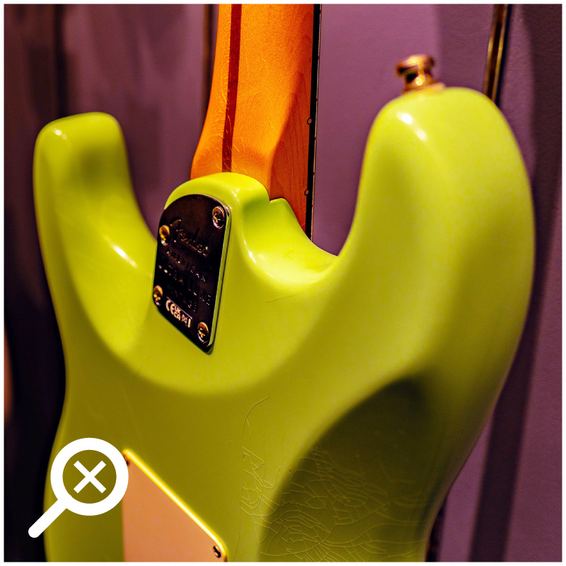 ULTRA CONTOURS AND TAPERED NECK HEEL