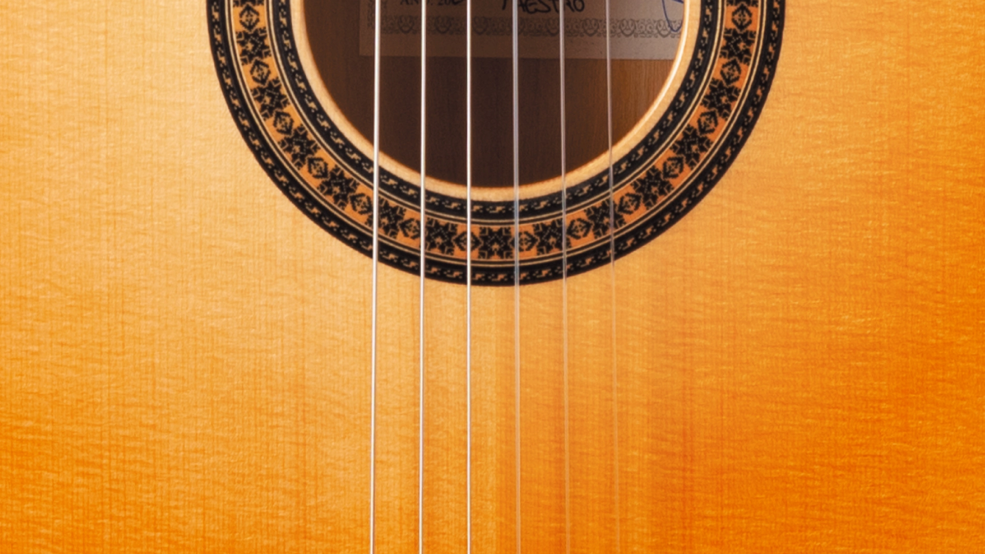 クロサワ楽器のクラシックギター専門店