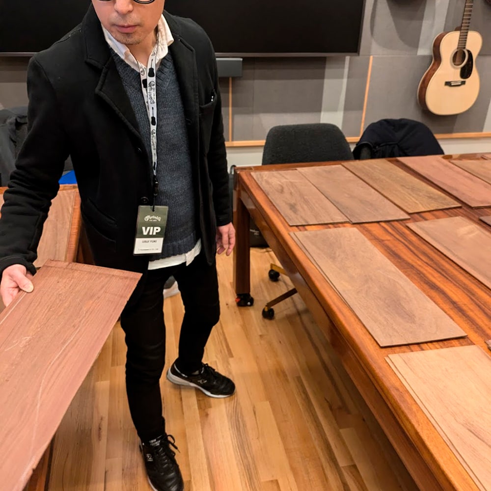 Martin Factory Tour Wood Selection⑤