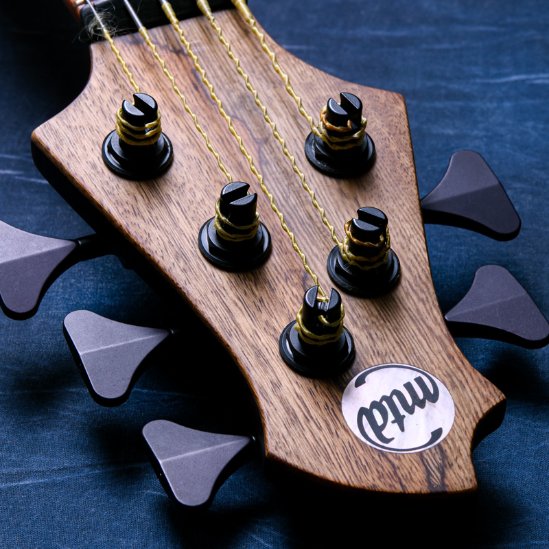 MTD 535-24 Black Limba 10 Top, Black Limba Back