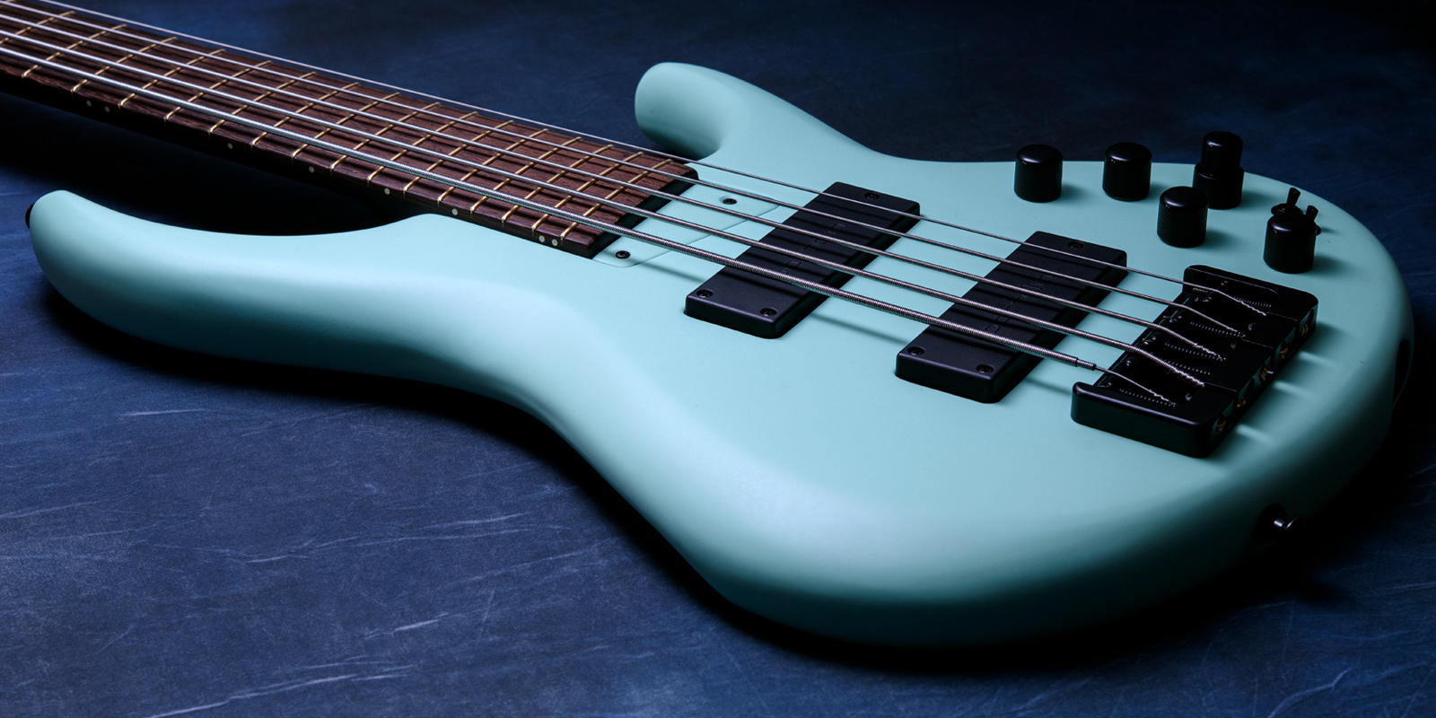 MTD 535-24 Black Limba Body, Surf Green