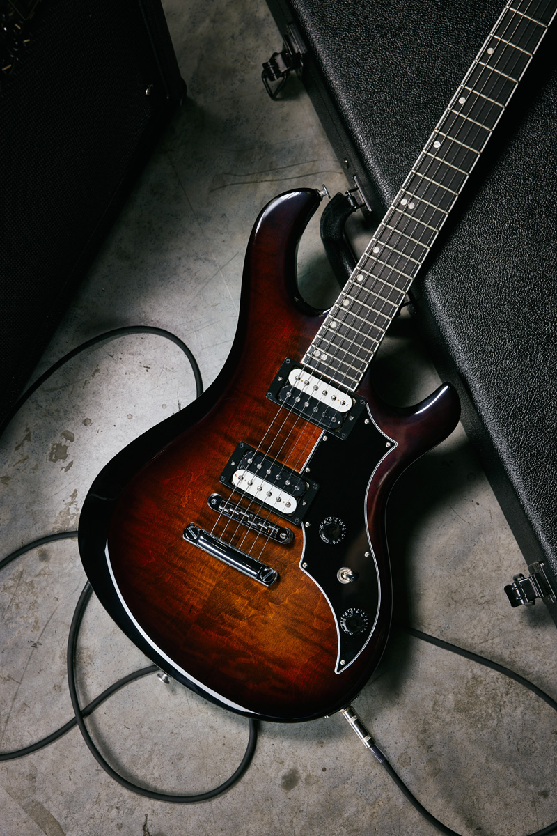 gibson_victory_figured_top