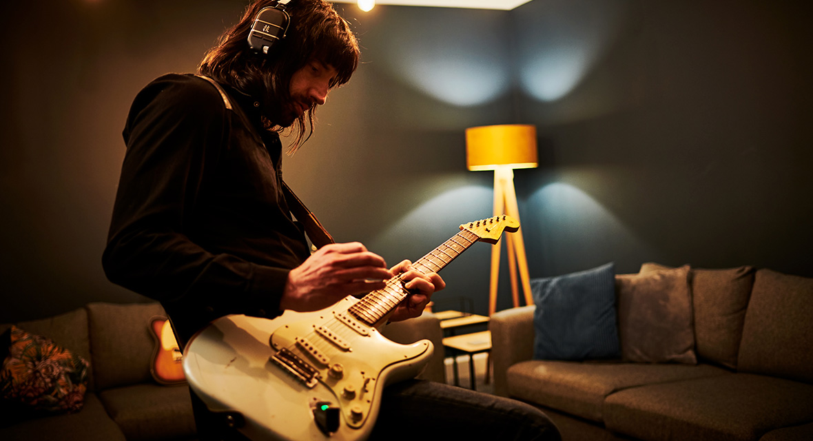 no_wires_no_hassle_hero