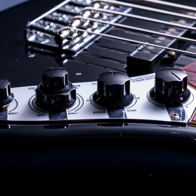 Fender Custom Shop Custom Built Custom Classic Jazz Bass V Journeyman Relic - Black