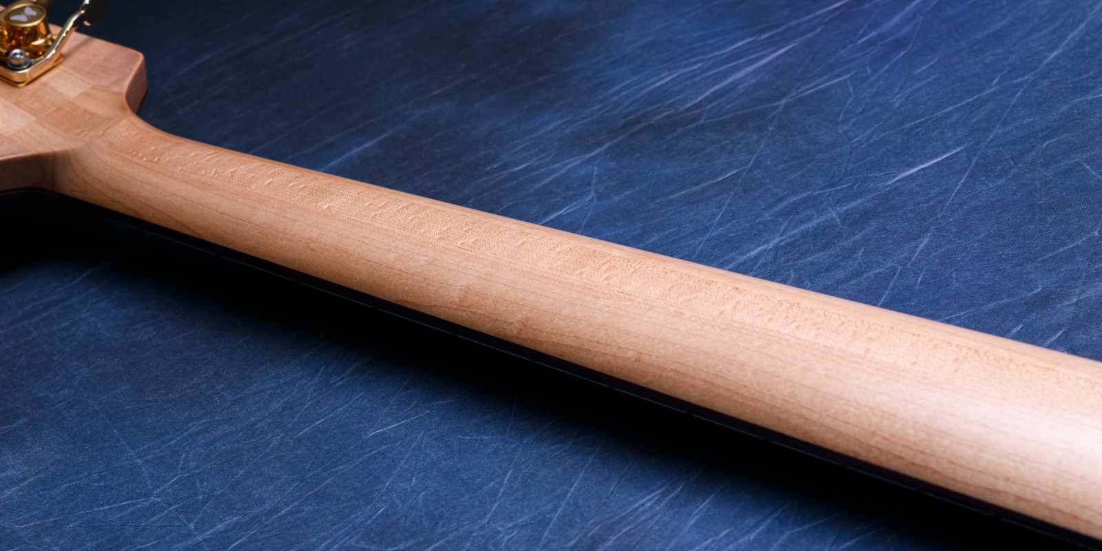 Fodera Emperor 5 Deluxe - Used