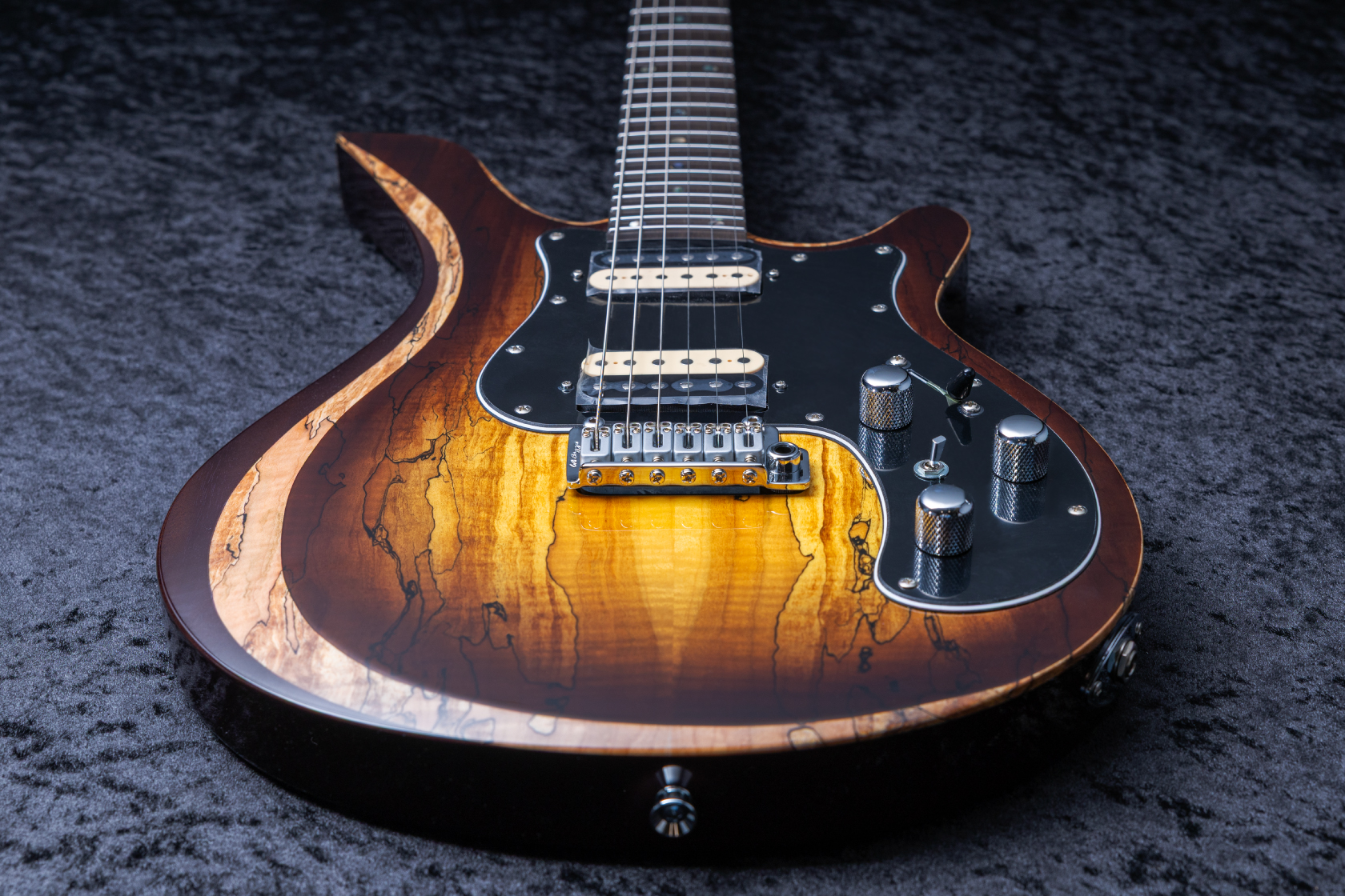 Astrum Guitars Aries HH Piezo Sunburst