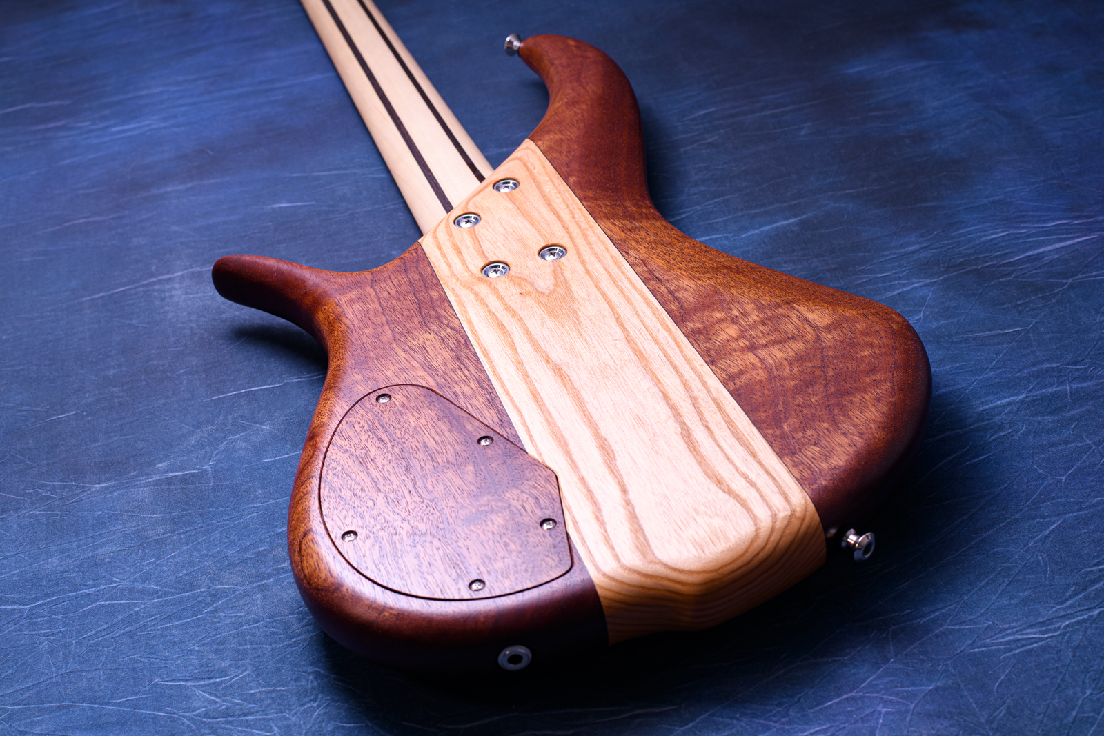 F Bass BN4 The NAMM Show 2020 | クロサワ楽器お茶の水駅前店