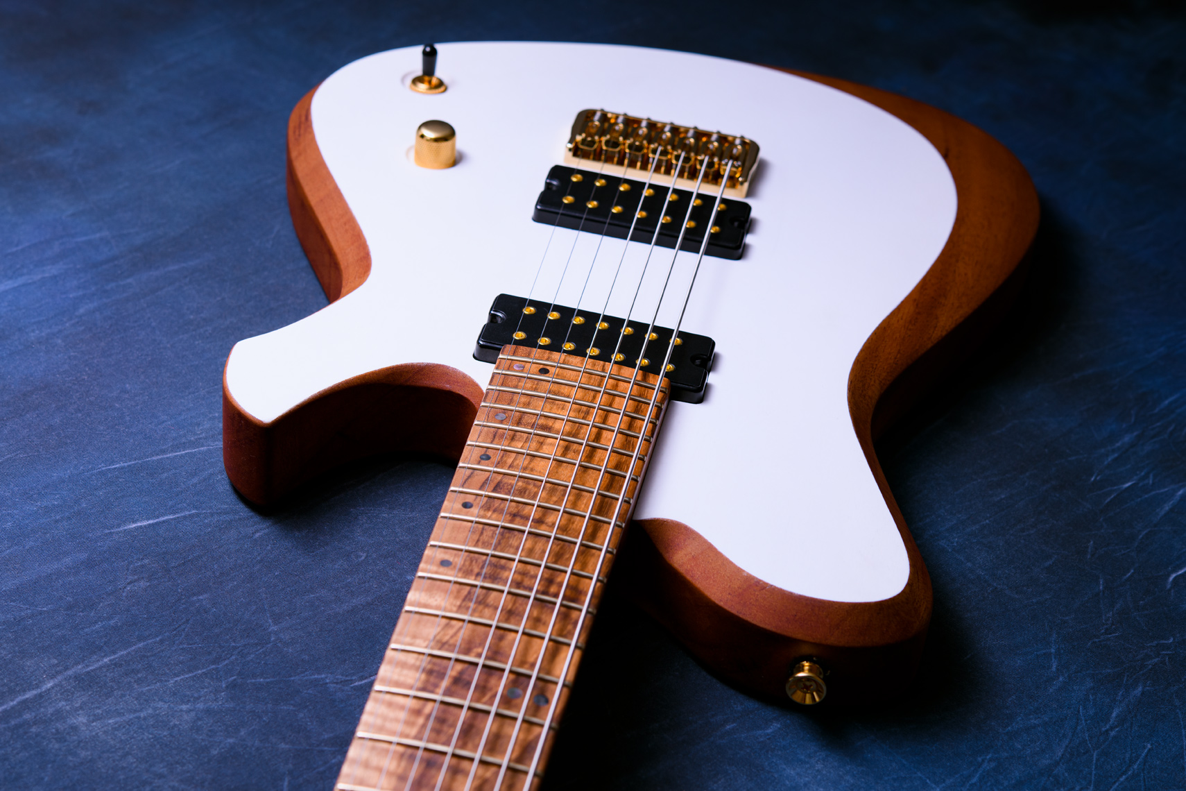 Impulse 7 White Satin