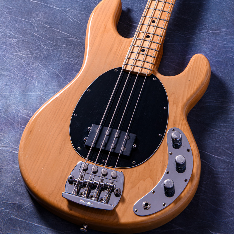 Music Man Stingray 1982