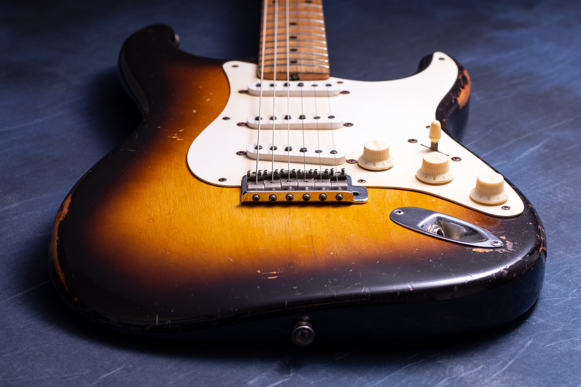 Fender Stratocaster 1956 2-Tone Sunburst