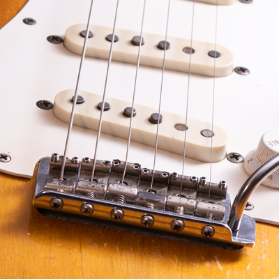Fender Stratocaster 1957 -2Tone Sunburst-